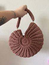 Cargar imagen en el visor de la galería, Caracola 2 bag