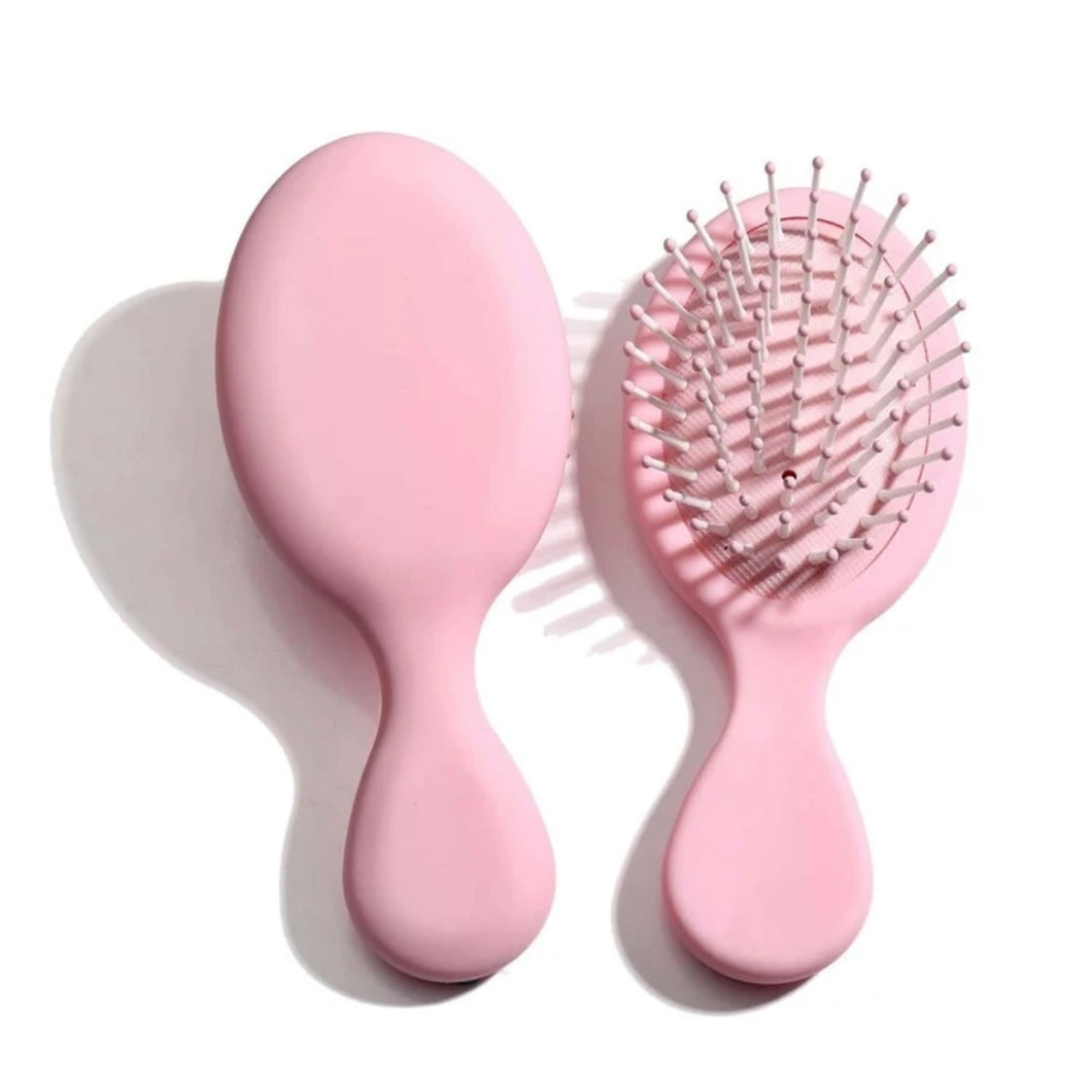 Mini hair brush