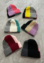 Load image into Gallery viewer, Beanie multi
